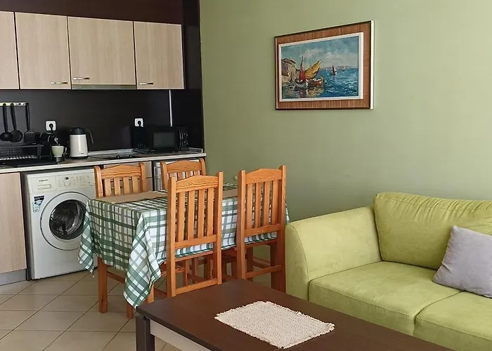 Amelia * 써니비치